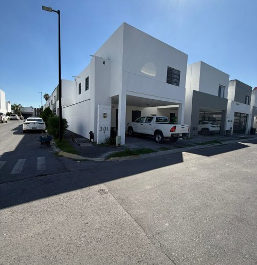 WhatsApp Image 2024-10-28 at 11.18.25 AM